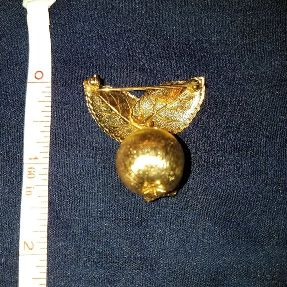 Apple Theme Jewelry Set - Picture 5 of 9